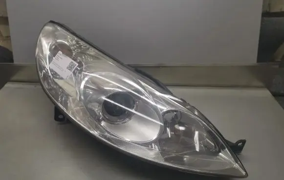 Peugeot 407 Headlight/headlamp 0301213604