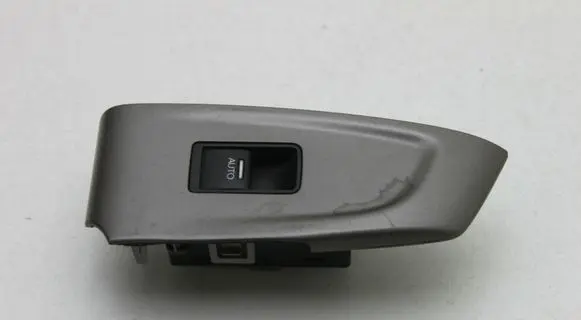 Honda Accord Electric window control switch 35780TL0E01M1