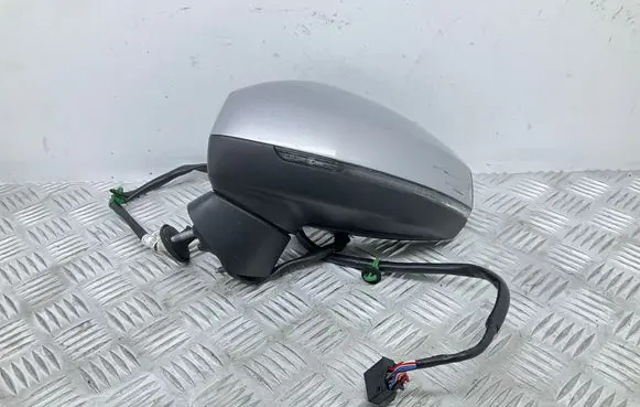 Audi A3 S3 8V Front door electric wing mirror 