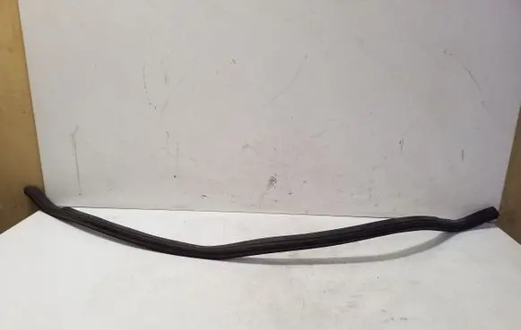 Volkswagen Golf IV Engine compartment rubber 