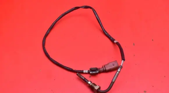 Sensor