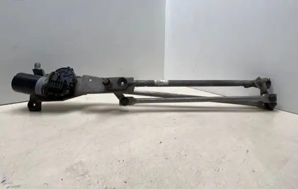 Ford Focus Front wiper linkage and motor 0390241362 YS4117508BA 0589901151