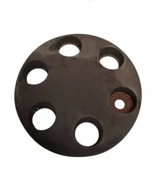Iveco Daily 35 - 40.10 R16 wheel hub/cap/trim 93820281