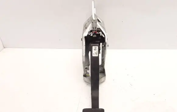 Clutch pedal