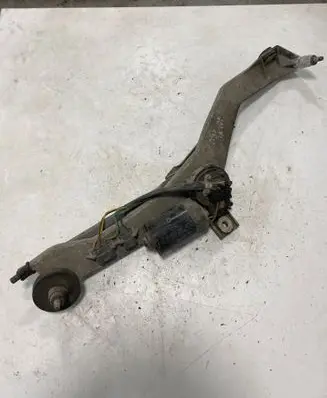Volvo 850 Wiper motor 0390241328