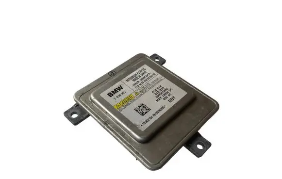 BMW 5 F10 F11 Headlight ballast module Xenon 7318327 W003T23171