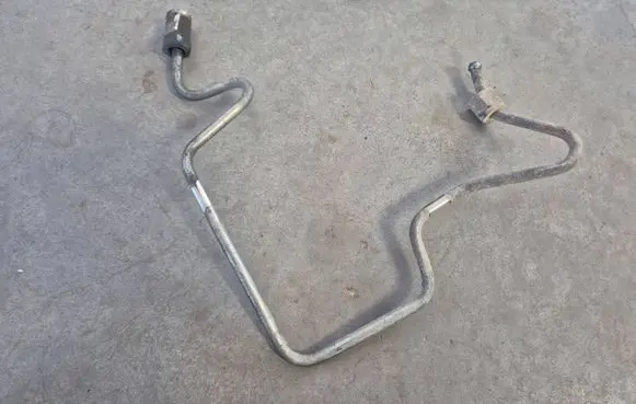 Toyota Hilux (AN10, AN20, AN30) Fuel injector supply line/pipe 2370130100