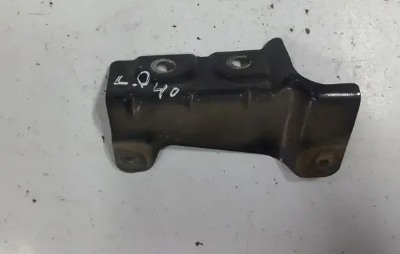 Hyundai i40 Fender mounting bracket