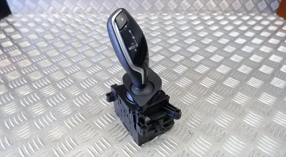 BMW 5 G30 G31 G38 Gear shifter/selector 7947692