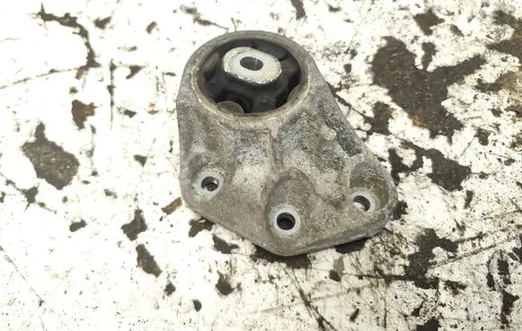 Audi A6 S6 C6 4F Rear differential mounting bracket 8E0599125K