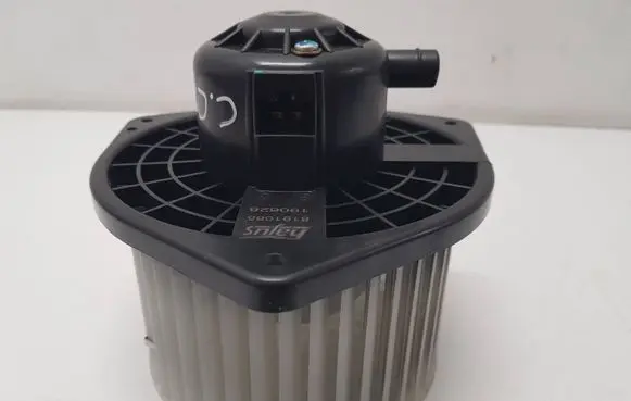 Citroen C-Crosser Heater fan/blower 8191065