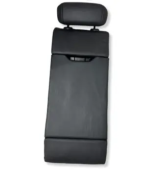 Porsche Macan (95B) Rear seat 95BHIS00010