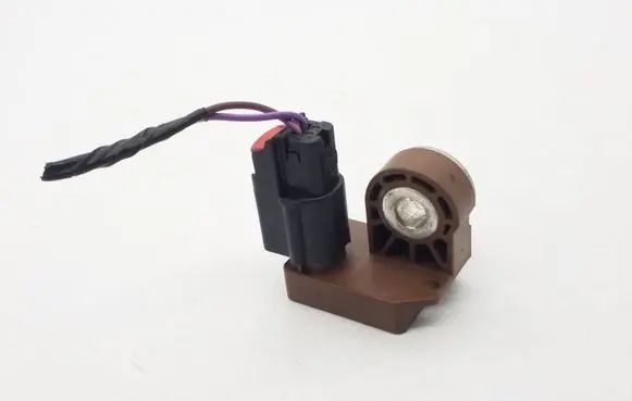 Ford Fiesta Airbag deployment crash/impact sensor 8V5114B342AB FFF899B8
