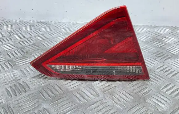 Audi A5 Sportback 8TA Tailgate rear/tail lights 8T0945093