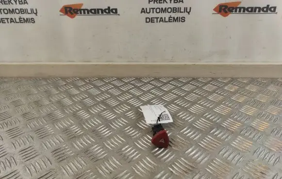 Renault Master II Hazard light switch 442724A