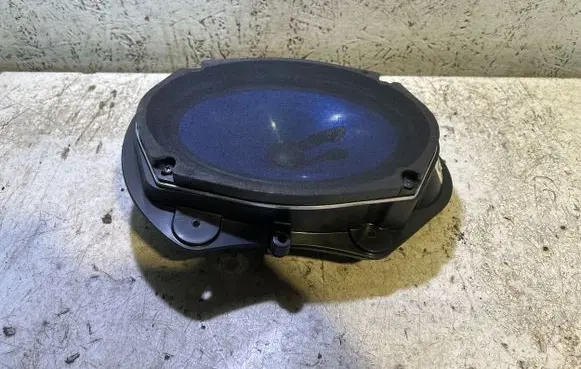 Dodge Challenger Front door speaker 05091629AA 2870 26777R