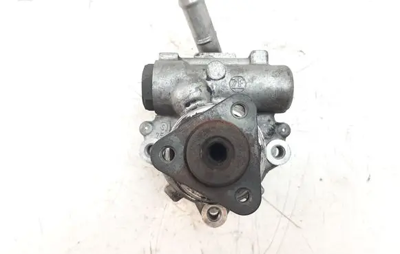 BMW 3 E90 E91 Power steering pump