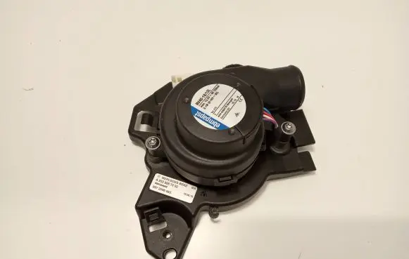 Mercedes-Benz GLC AMG Engine control unit/module fan A2539067202 9972506063
