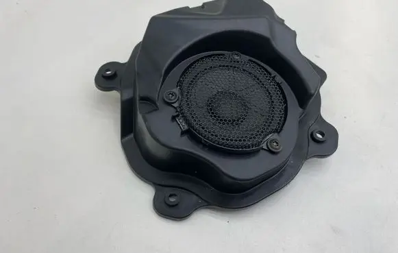 DS Automobiles 3 Crossback Front door high frequency speaker 9826310680