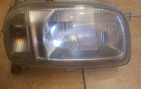 Nissan Micra Headlight/headlamp 01101a0211cr 91070