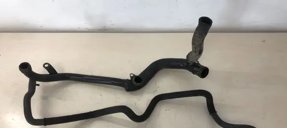 Audi A6 S6 C5 4B Engine coolant pipe/hose 059121075Q