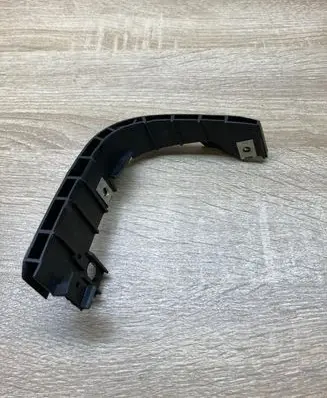 Mercedes-Benz C W202 Headlight/headlamp mounting bracket 2028260414
