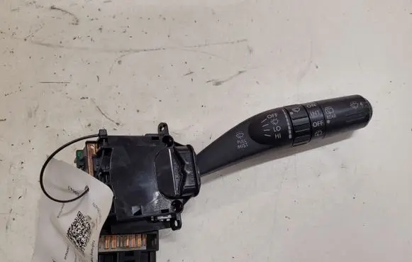 Subaru Legacy Wiper control stalk 17A164