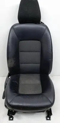 Volvo V70 Front passenger seat 30636625