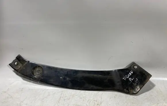 Volkswagen Tiguan Radiator support slam panel bracket 5n0809530a