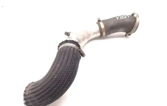 Hyundai Santa Fe Intercooler hose/pipe