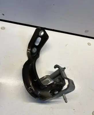 Audi A4 S4 B8 8K Tailgate/trunk/boot hinge 8K9827299