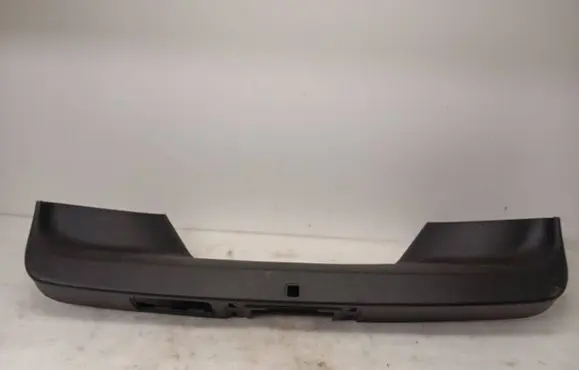Opel Ampera Tailgate trim 22800559 2769093
