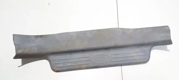 KIA Carens I Rear sill trim cover 0k2fa68730