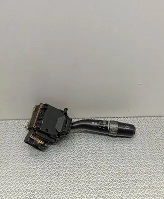 Lexus IS 200-300 Wiper control stalk 17A164