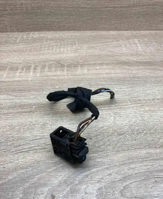 BMW 7 E65 E66 Plug wire 1387190