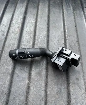 Land Rover Discovery 5 Indicator stalk J8A23F972BC 19MAY280174BACH FBYDA