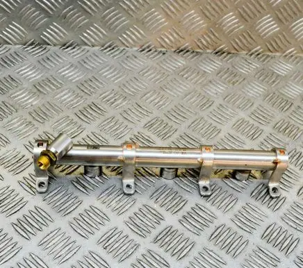 Audi A7 S7 4K8 Fuel main line pipe 06M133315L