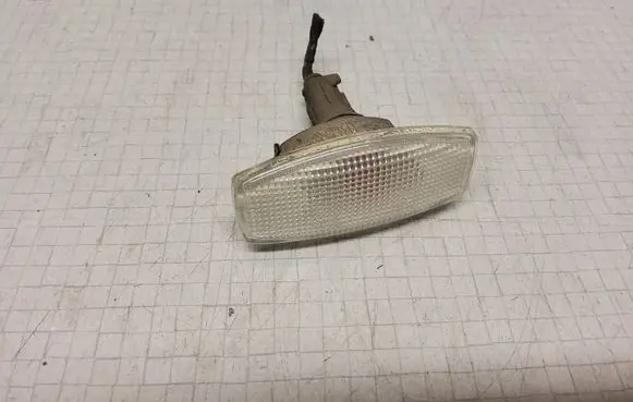 Chevrolet Nubira Front fender indicator light