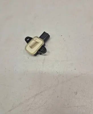 Volvo V60 Airbag deployment crash/impact sensor 30798030 110207303