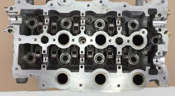 Jaguar XF X250 Engine head PM9X2Q6C064CA