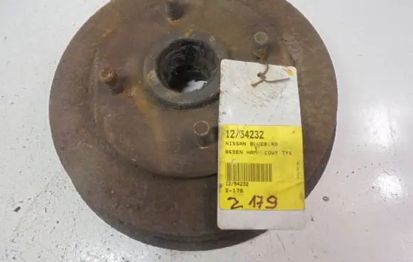 Nissan Bluebird Drum brake (rear) 