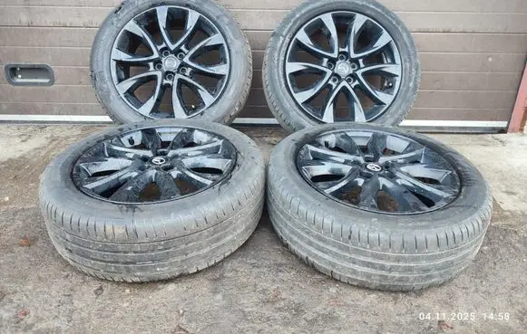 Mazda CX-5 R19 alloy rim 