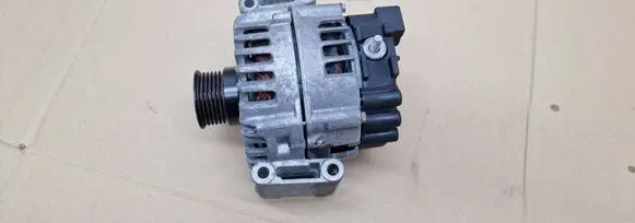 Mercedes-Benz C W205 Generator/alternator A0009062822