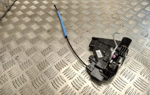 KIA Rio Front door lock 81310h8040
