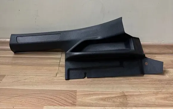 Volkswagen Golf Sportsvan Rear seat side bottom trim 510868270C