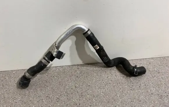 BMW X1 F48 F49 Engine coolant pipe/hose 8658488 17128658488