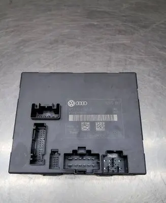 Audi A5 8T 8F Seat control module 8T0959760B