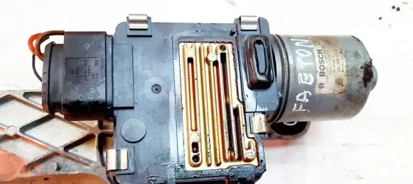 Volkswagen Phaeton Wiper motor 0390243042 3D1955120B