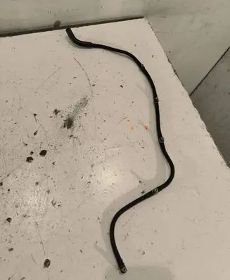 Volvo V70 Fuel return line/hose 30750916