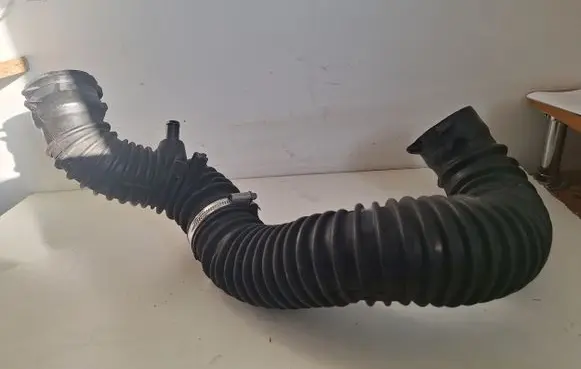 Renault Trafic II (X83) Coolant pipe/hose 8200806067